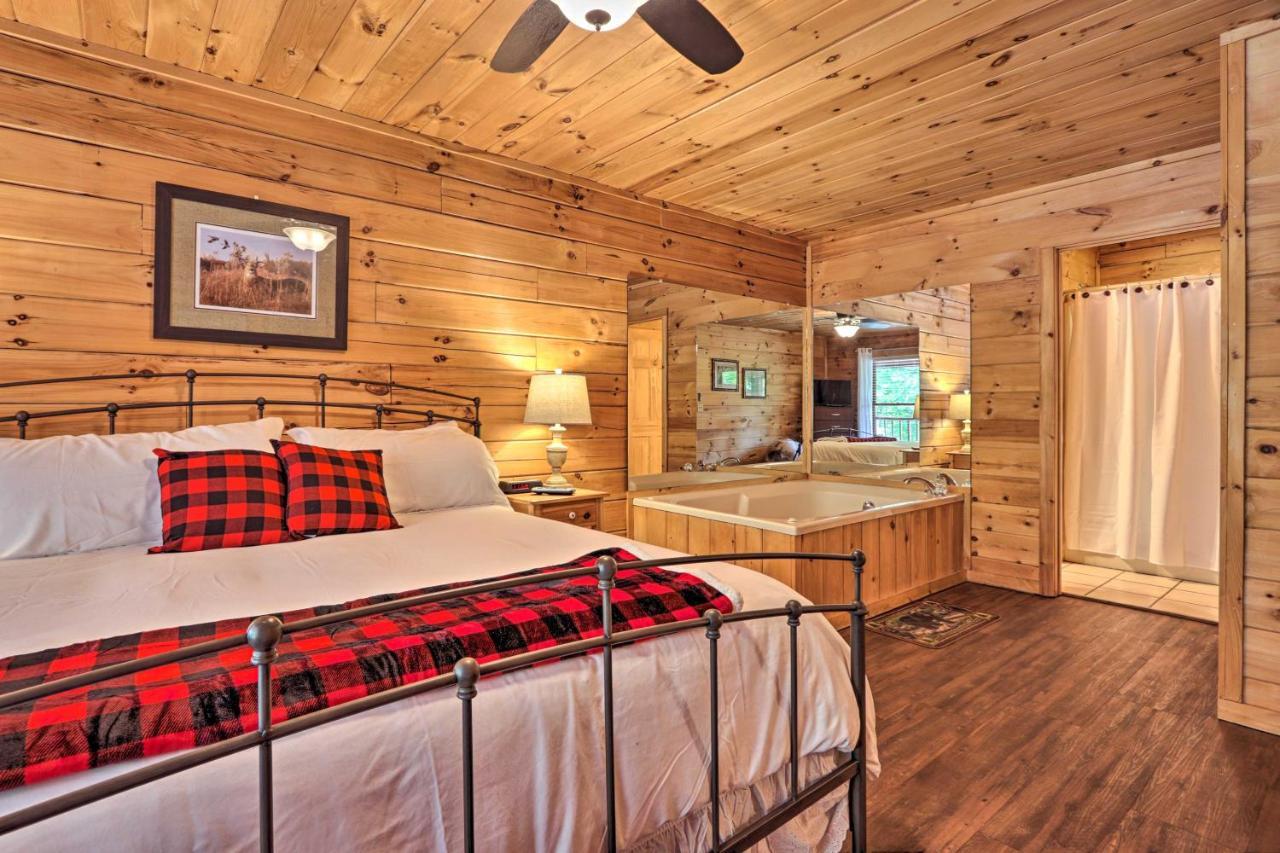 Cabin With Deck And Fireplace Less Than 3 Mi To Dollywood! Pigeon Forge Exterior photo